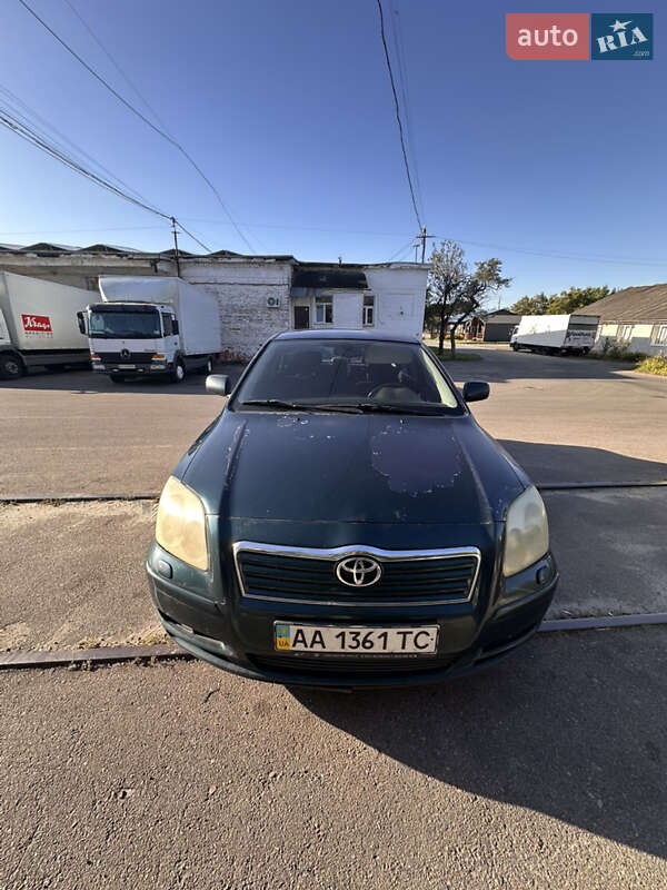 Toyota Avensis 2003