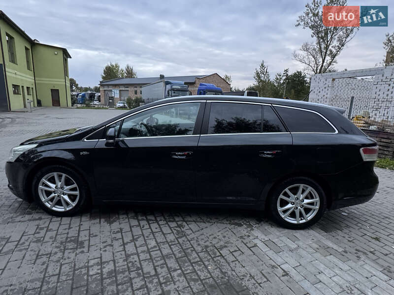 Універсал Toyota Avensis 2010 в Івано-Франківську фото 6 Універсал Toyota Avensis 2010 в Івано-Франківську