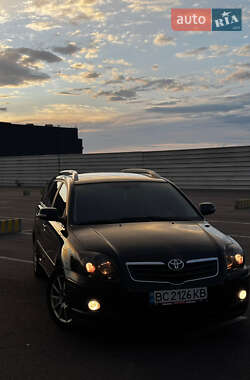 Универсал Toyota Avensis 2006 в Львове