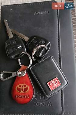 Универсал Toyota Avensis 2008 в 