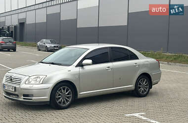 Седан Toyota Avensis 2005 в 