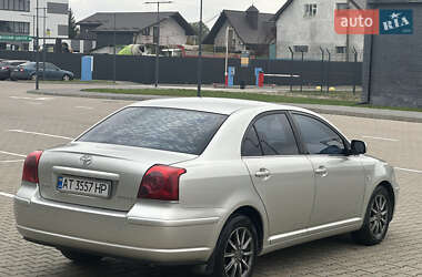 Седан Toyota Avensis 2005 в 