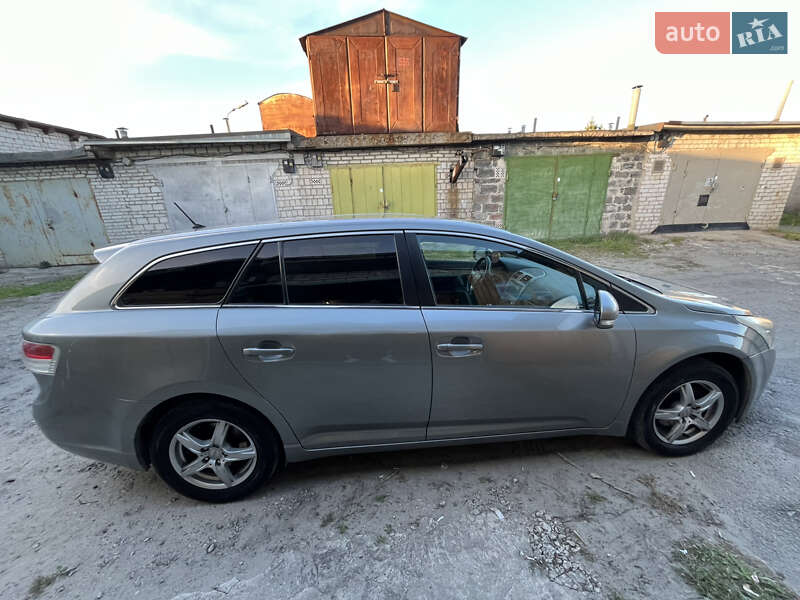 Универсал Toyota Avensis 2011 в Украинке фото 3 Универсал Toyota Avensis 2011 в Украинке