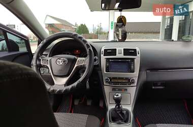 Универсал Toyota Avensis 2010 в 