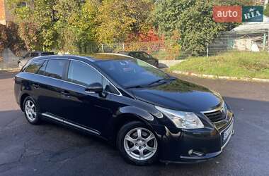 Универсал Toyota Avensis 2011 в Ровно