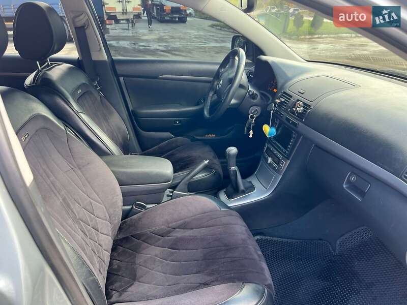 Універсал Toyota Avensis 2007 в Кучургані