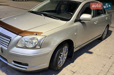 Седан Toyota Avensis 2006 в Чорткове
