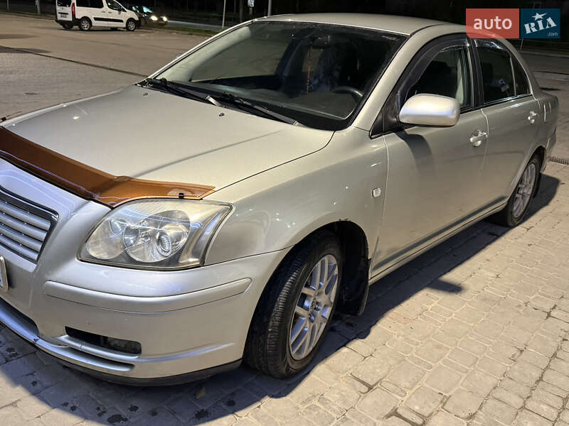 Toyota Avensis 2006