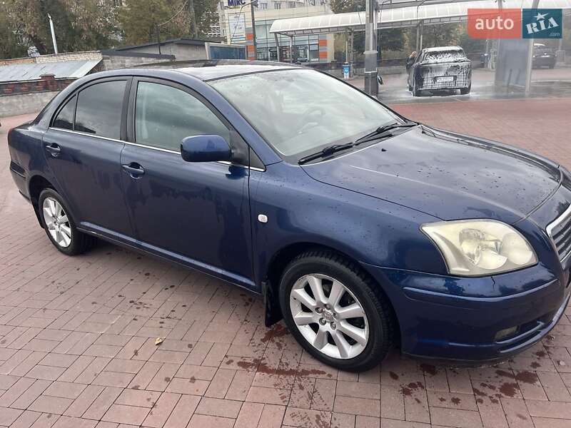 Toyota Avensis 2005