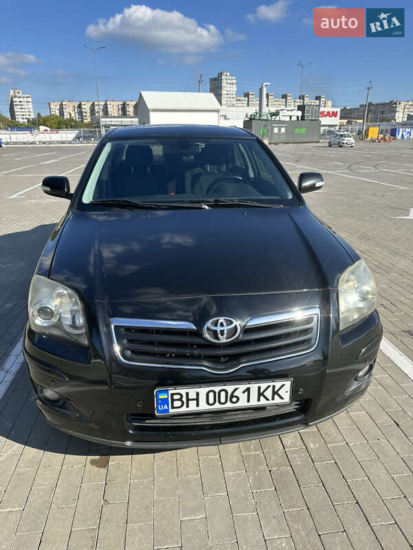 Седан Toyota Avensis 2007 в Одесі