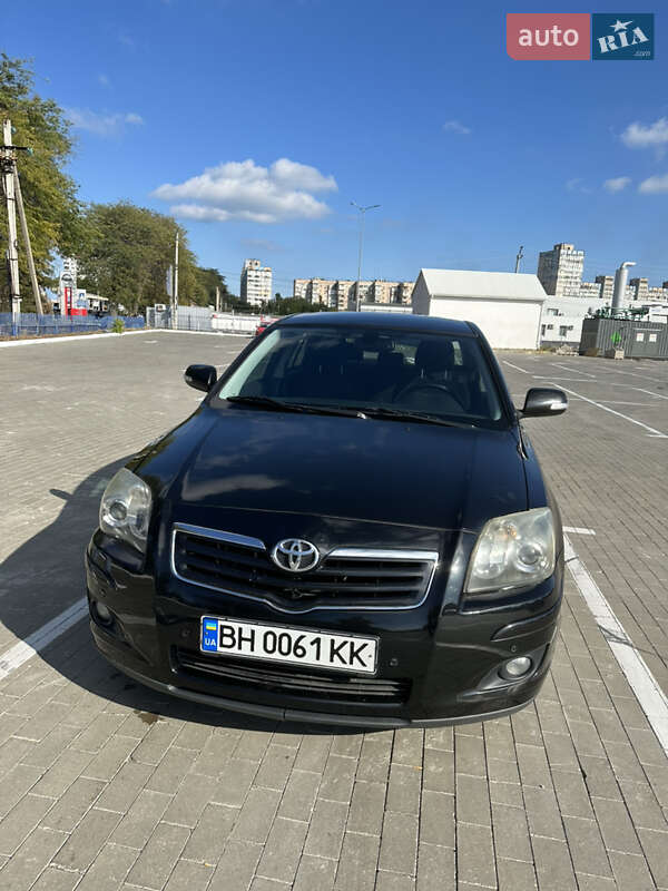 Седан Toyota Avensis 2007 в Одесі