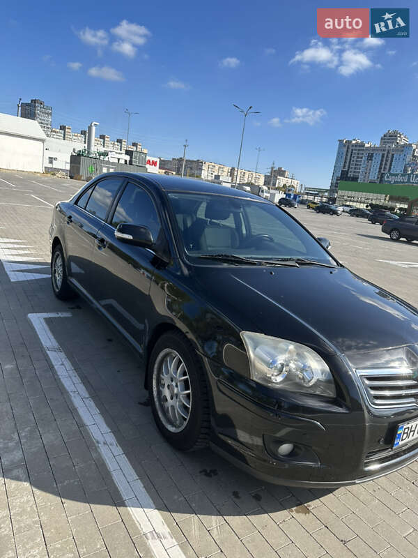 Седан Toyota Avensis 2007 в Одесі