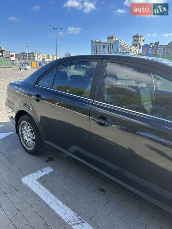 Седан Toyota Avensis 2007 в Одесі