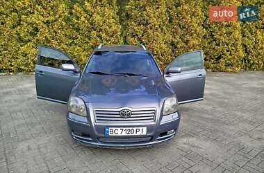 Универсал Toyota Avensis 2003 в  фото 24 Универсал Toyota Avensis 2003 в
