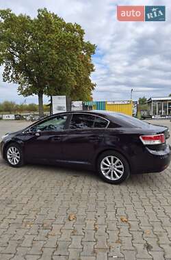 Седан Toyota Avensis 2009 в Снятине