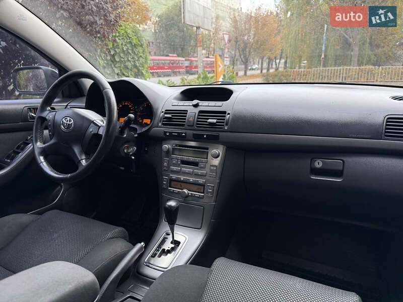 Седан Toyota Avensis 2005 в Днепре фото 14 Седан Toyota Avensis 2005 в Днепре