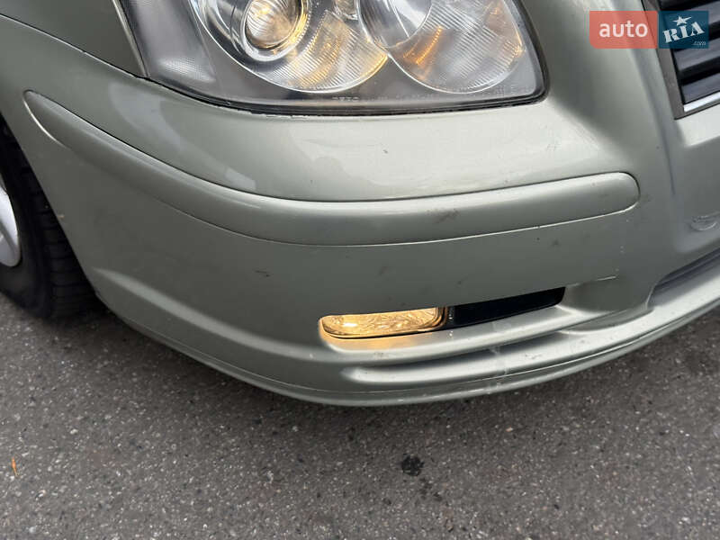 Седан Toyota Avensis 2005 в Днепре фото 34 Седан Toyota Avensis 2005 в Днепре