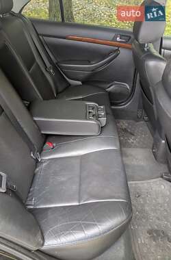 Седан Toyota Avensis 2008 в 