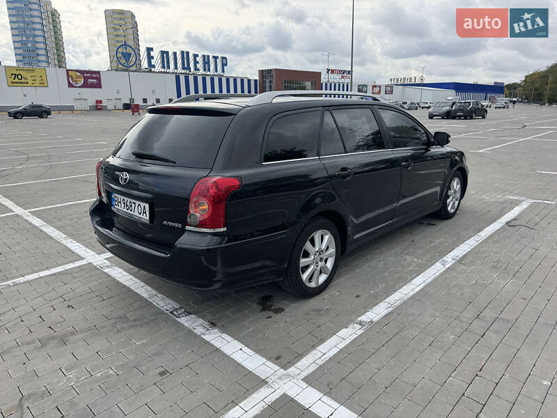 Універсал Toyota Avensis 2007 в Одесі