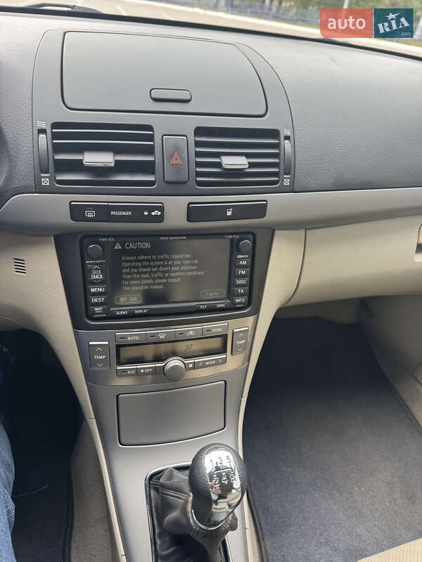 Універсал Toyota Avensis 2007 в Одесі