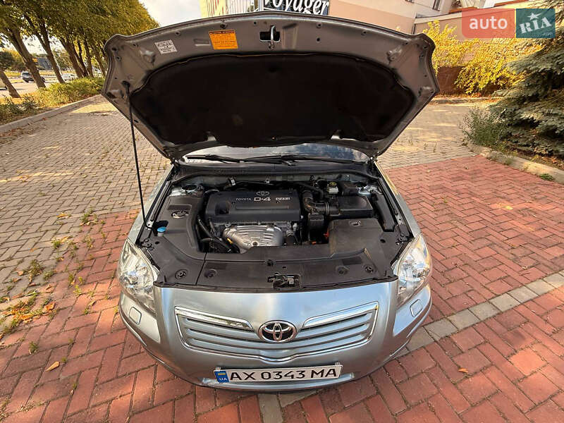 Седан Toyota Avensis 2008 в Харькове фото 27 Седан Toyota Avensis 2008 в Харькове