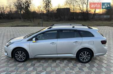 Универсал Toyota Avensis 2012 в 