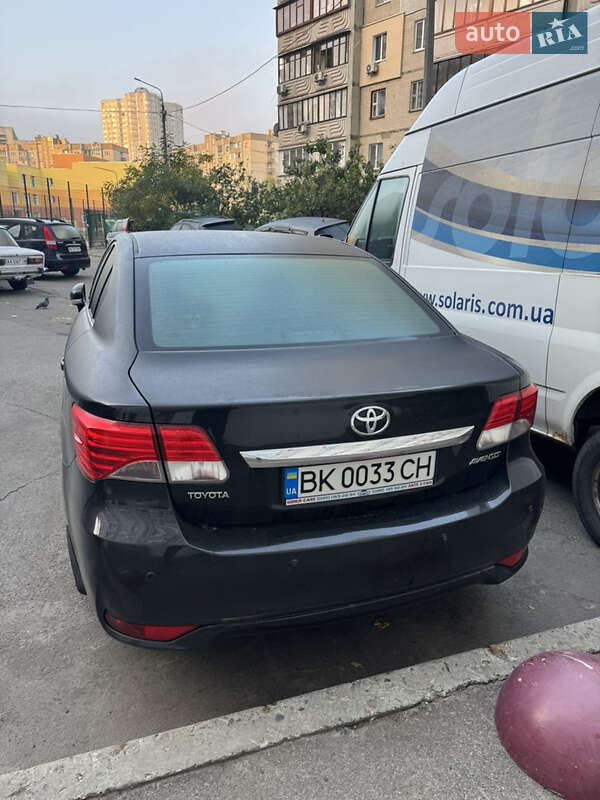 Седан Toyota Avensis 2012 в Киеве фото 2 Седан Toyota Avensis 2012 в Киеве