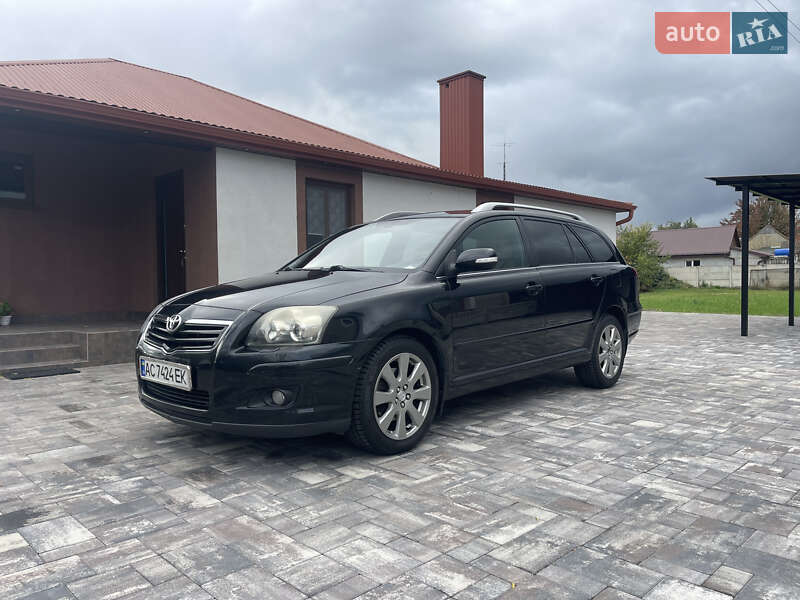 Універсал Toyota Avensis 2007 в Києві