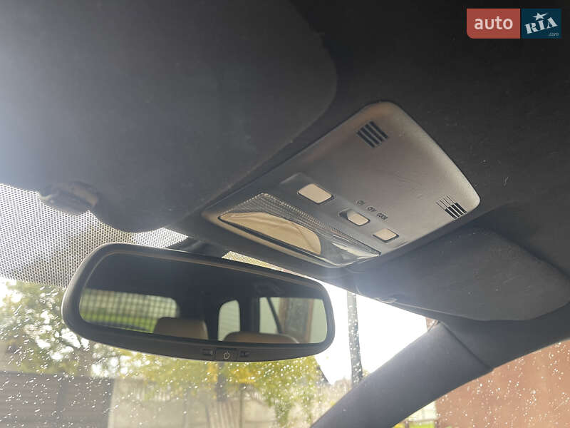 Універсал Toyota Avensis 2007 в Києві