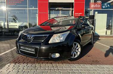 Седан Toyota Avensis 2010 в Виннице