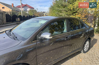 Седан Toyota Avensis 2008 в Ивано-Франковске Седан Toyota Avensis 2008 в Ивано-Франковске