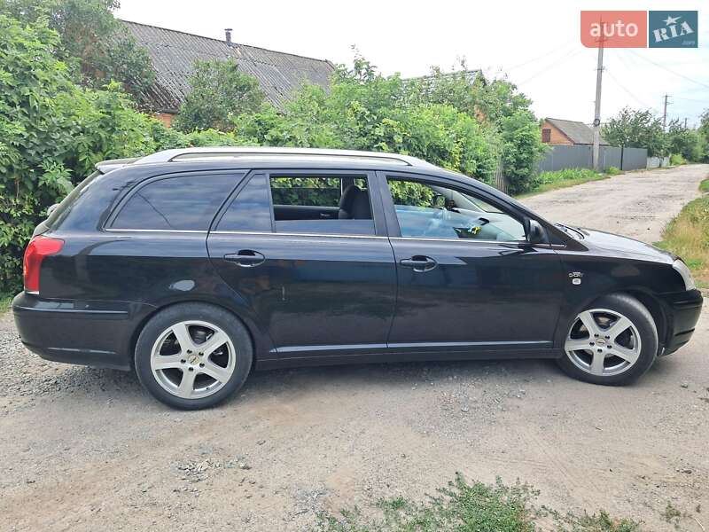 Универсал Toyota Avensis 2006 в Виннице