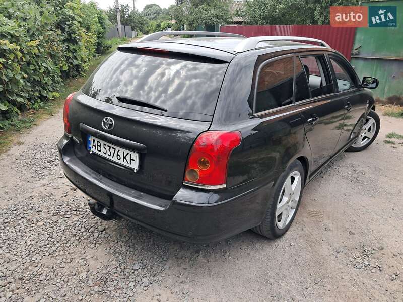 Универсал Toyota Avensis 2006 в Виннице