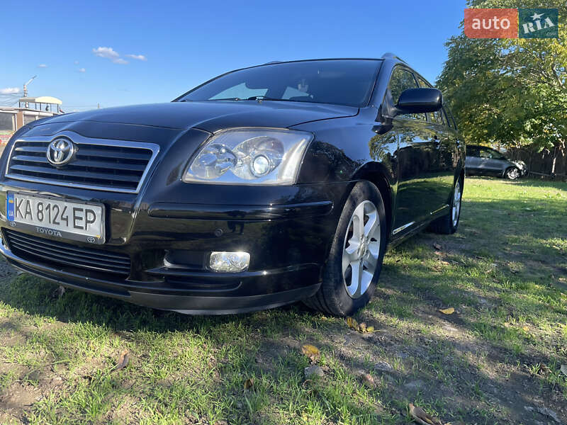 Универсал Toyota Avensis 2005 в Черноморске фото Универсал Toyota Avensis 2005 в Черноморске