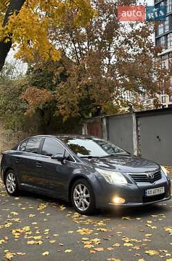Седан Toyota Avensis 2008 в Києві