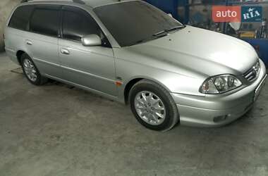 Универсал Toyota Avensis 2002 в Белгороде-Днестровском