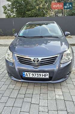 Універсал Toyota Avensis 2009 в  Універсал Toyota Avensis 2009 в