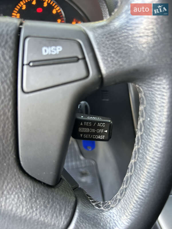 Седан Toyota Avensis 2008 в Сокирянах