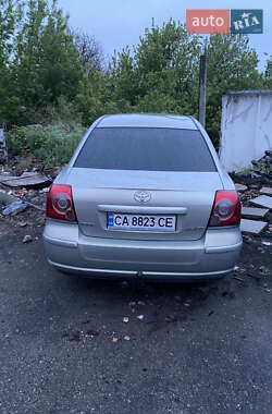 Седан Toyota Avensis 2008 в Черкасах