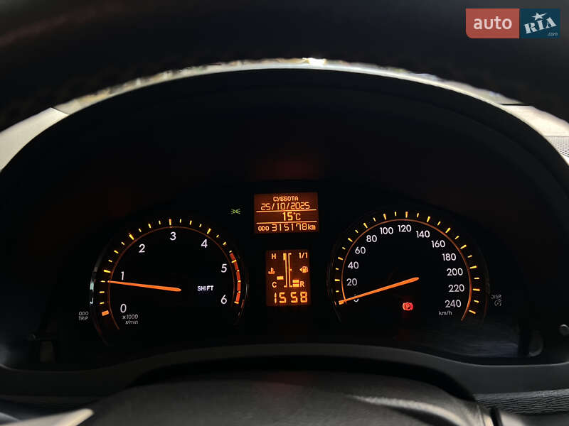 Универсал Toyota Avensis 2011 в Николаеве