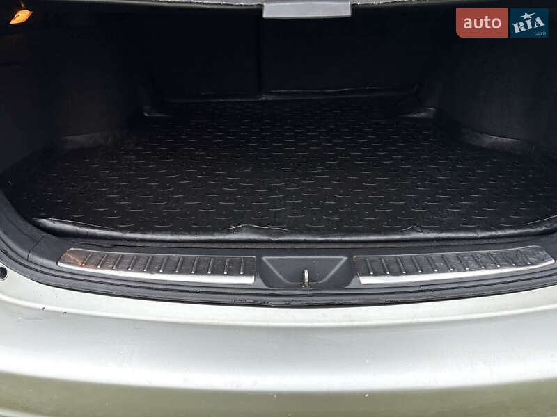 Универсал Toyota Avensis 2005 в Хырове фото 2 Универсал Toyota Avensis 2005 в Хырове