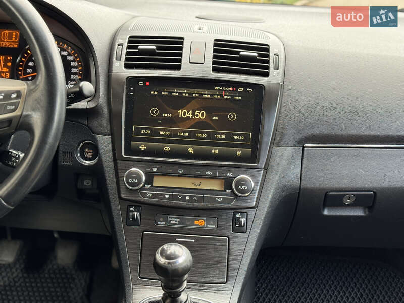 Универсал Toyota Avensis 2009 в Тернополе