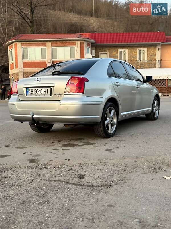 Лифтбек Toyota Avensis 2009 в Виннице фото 10 Лифтбек Toyota Avensis 2009 в Виннице