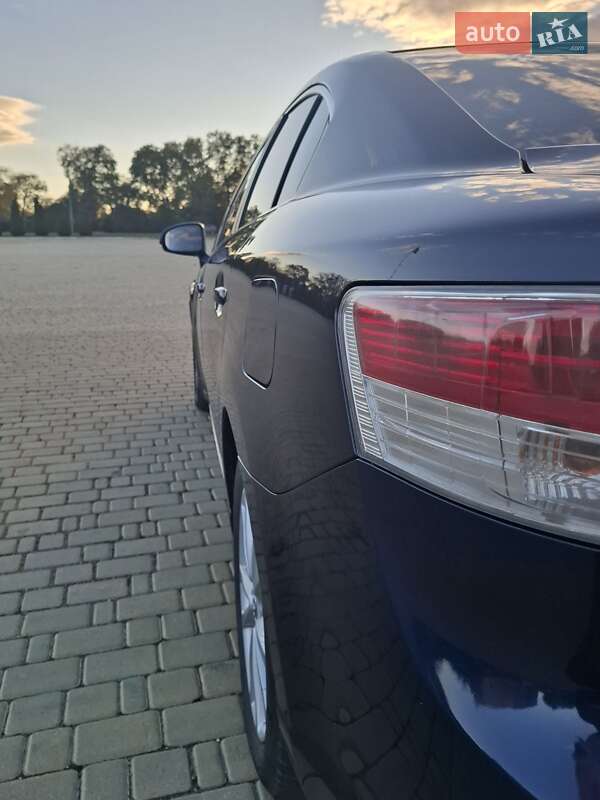 Седан Toyota Avensis 2010 в Одесі