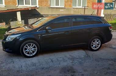 Универсал Toyota Avensis 2011 в Каменец-Подольском