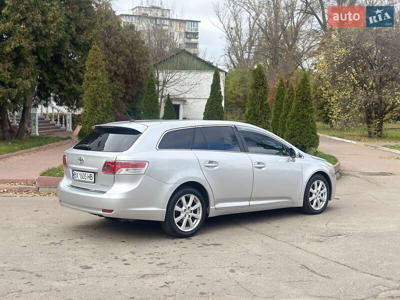 Универсал Toyota Avensis 2008 в Киеве фото 17 Универсал Toyota Avensis 2008 в Киеве