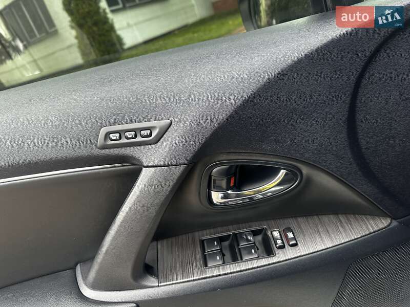 Универсал Toyota Avensis 2008 в Киеве фото 23 Универсал Toyota Avensis 2008 в Киеве