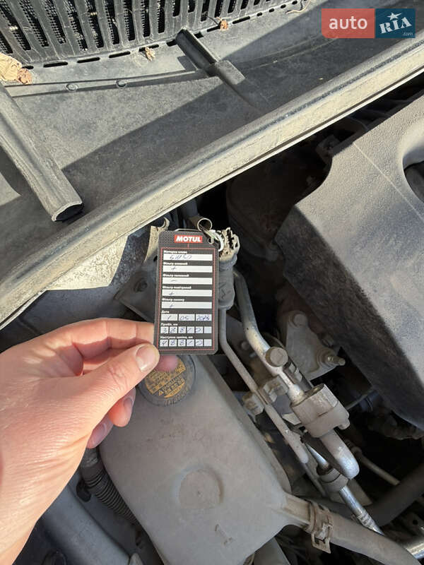 Седан Toyota Avensis 2012 в Виннице