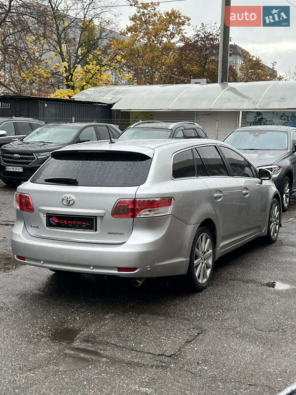 Универсал Toyota Avensis 2009 в Одессе