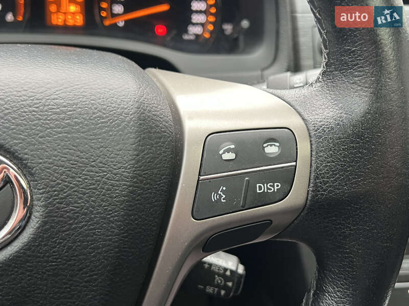 Универсал Toyota Avensis 2009 в Одессе